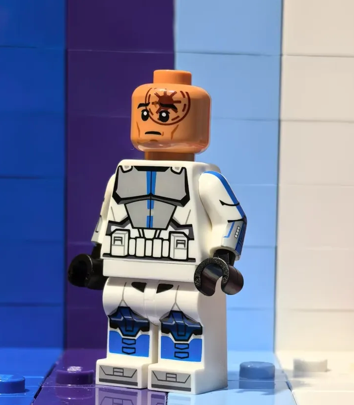 Advanced Logo Loyalist