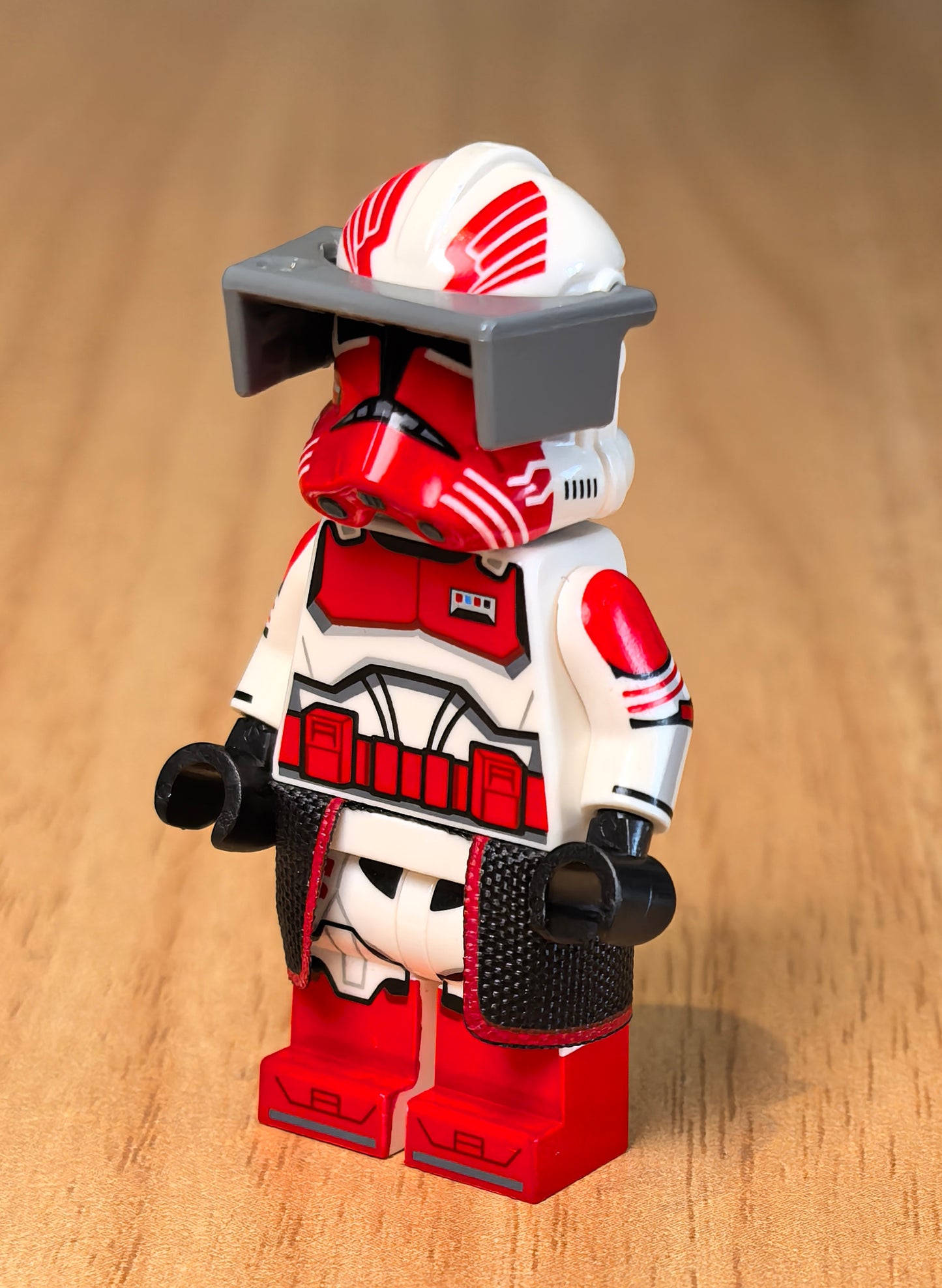 Red Loyalist Commander V3