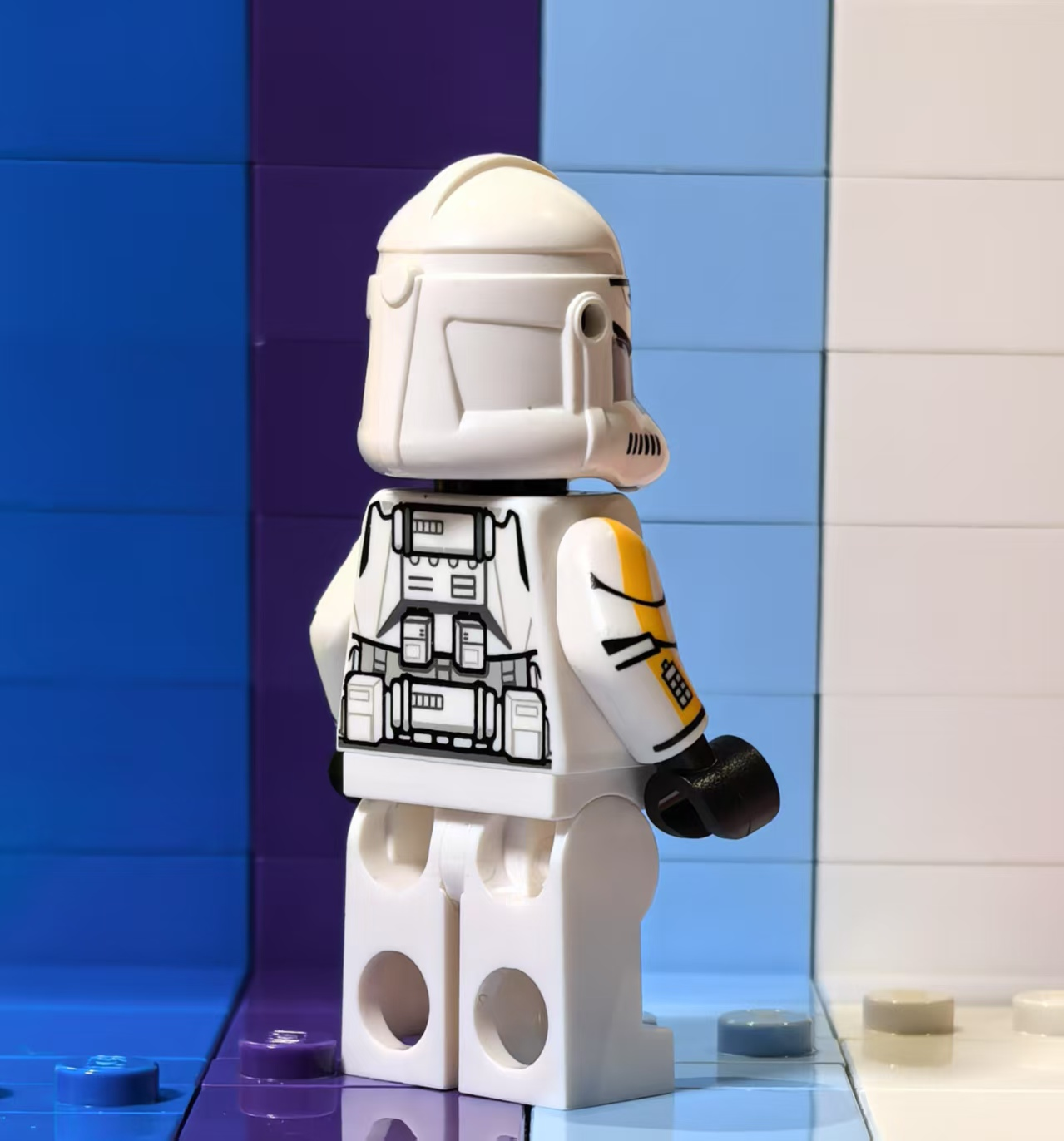 Yellow Recon Trooper